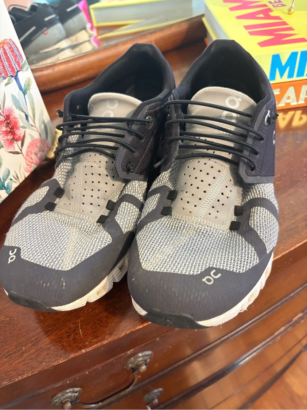 On Cloud Running  Men’s Sneakers in Gray and Black